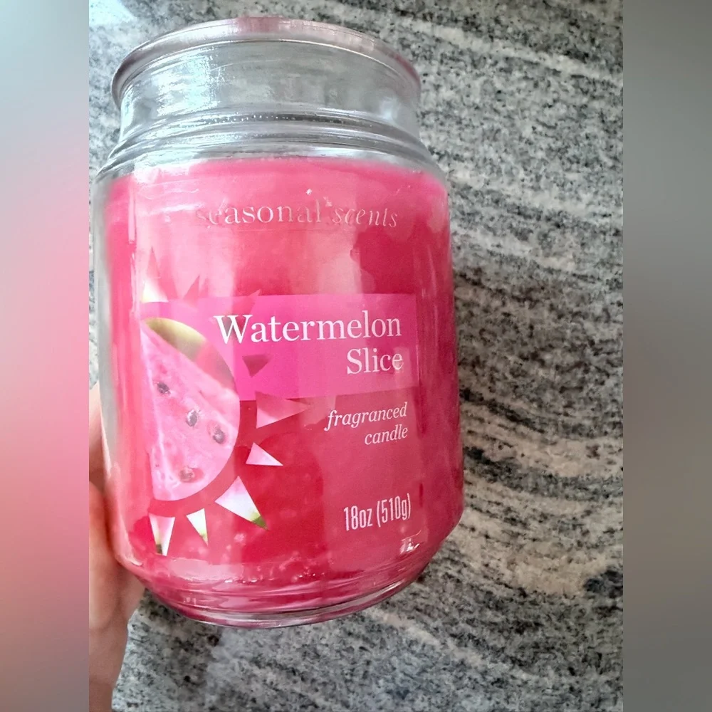 Candles and diffuser - Picture 10 of 11